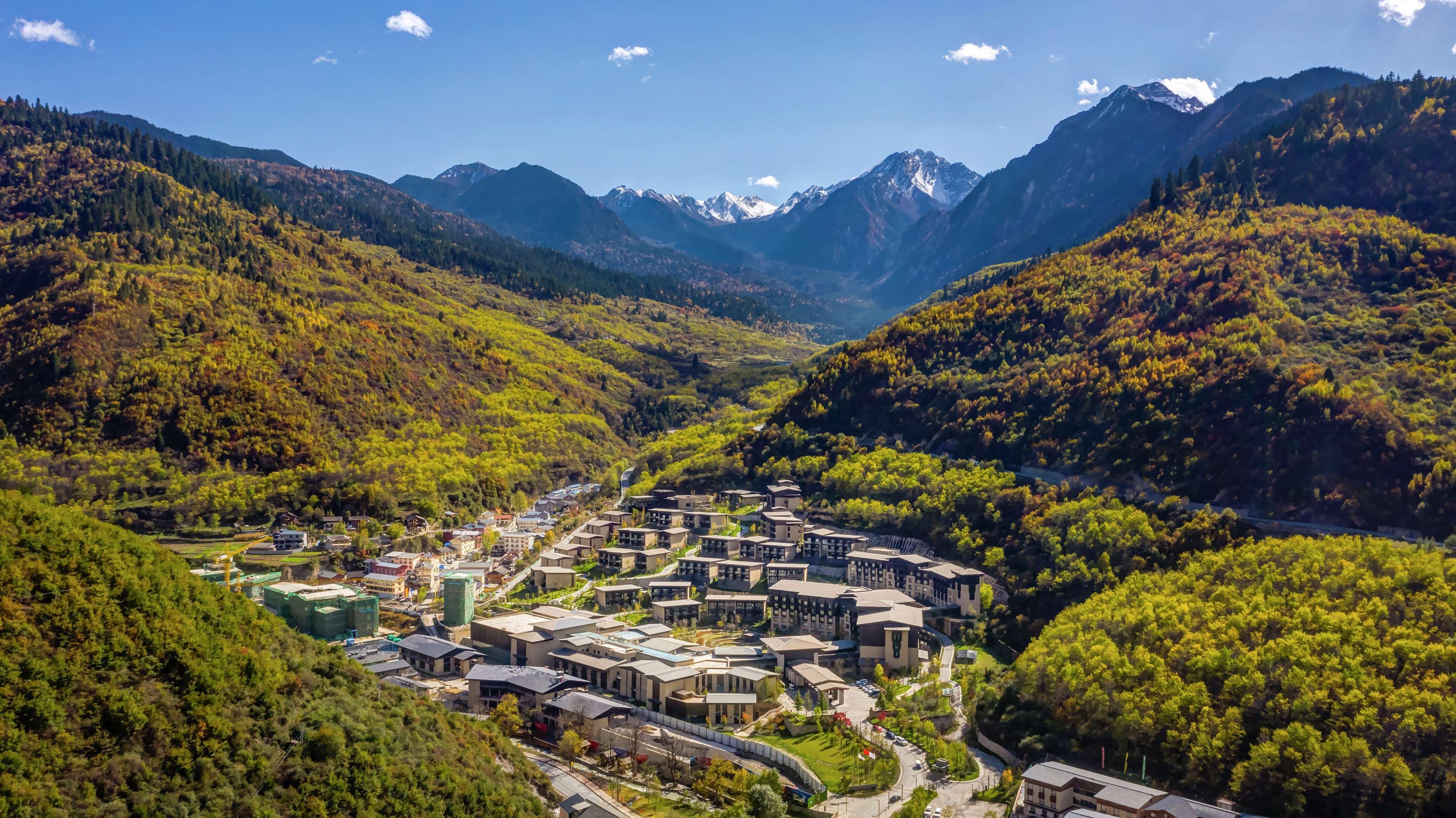 힐튼 주자이거우 리조트 Zhangzha Town 외부 사진